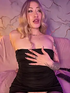 Lally_Valencia__ live sex cam