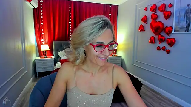 MuseOfStage live sex cam