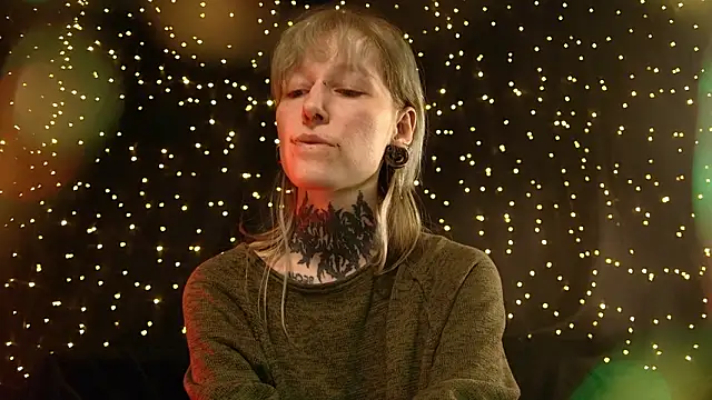 Littlespacemouse live sex cam