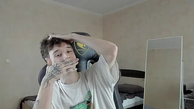 MasonWarholl live sex cam