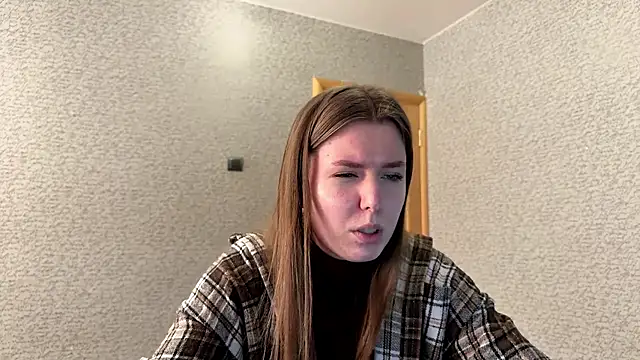 ErmaHoltham's cam snapshot