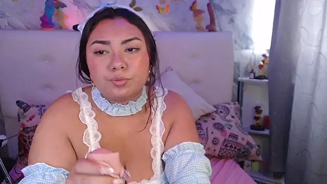 Nicolelewllss's cam snapshot