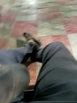 Horny-boyyy's cam snapshot