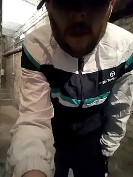 80julien's cam snapshot