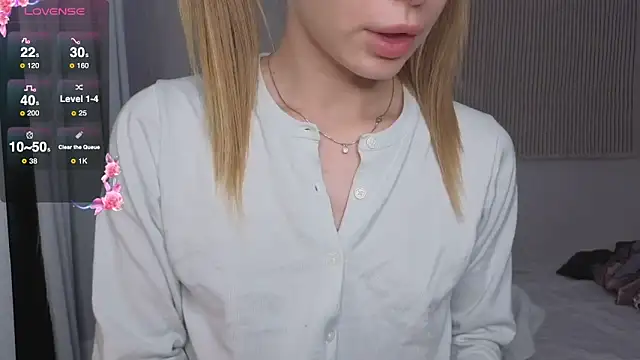 Elis_Fox's cam snapshot