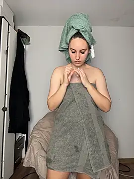 Lucy_doll22's cam snapshot