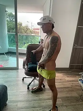 Dominiofit live sex cam