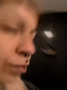 divine_eve live sex cam