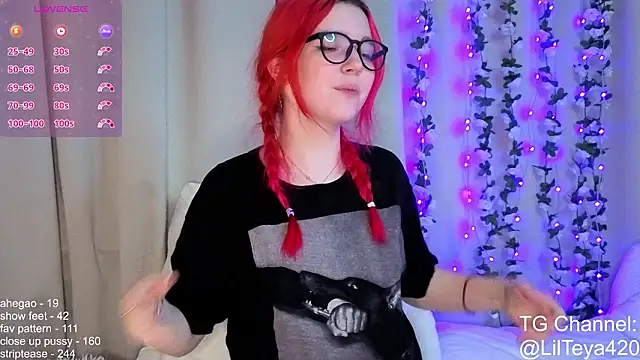 little_Teya's cam snapshot