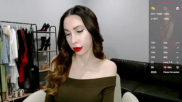 Ella_Sea's cam snapshot