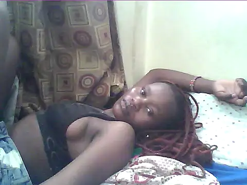 Sexyhotgal22's cam snapshot