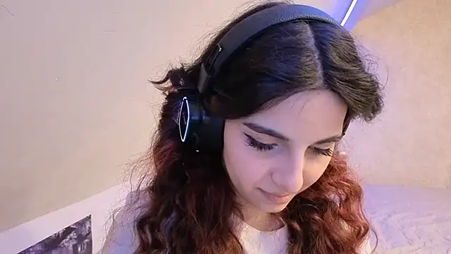 Blissmissataeses's cam snapshot