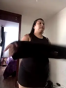 SexyandnaughtyLatinos live sex cam