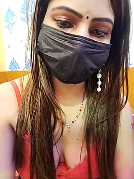 CUTI-NAINA live sex cam