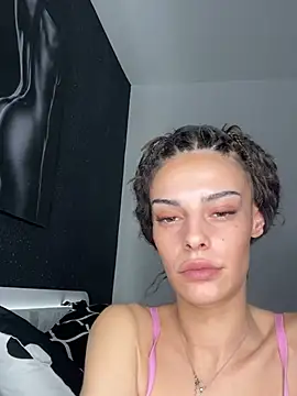 MonChery's cam snapshot