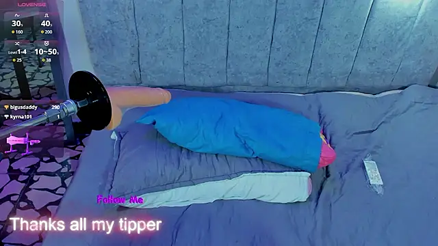 emily_prettygirl's cam snapshot