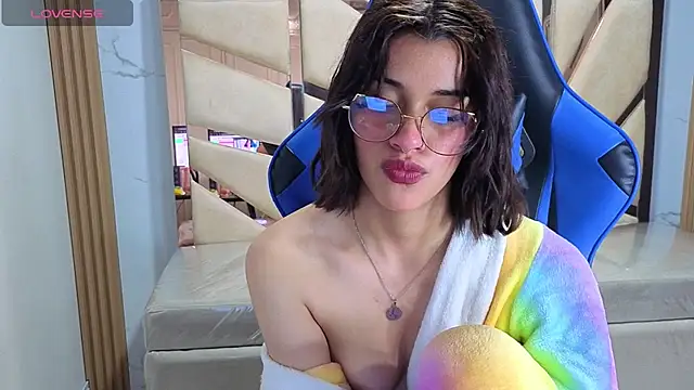 Skaller_james_a's cam snapshot