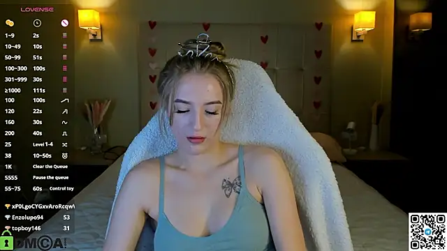 Stacy_River's cam snapshot