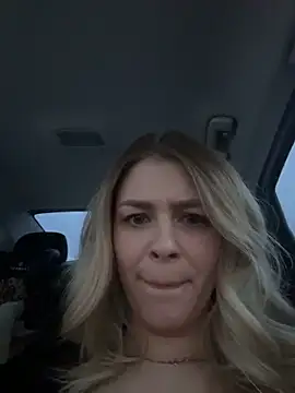 Love_Bri's cam snapshot