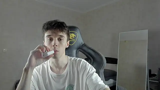 MasonWarholl live sex cam