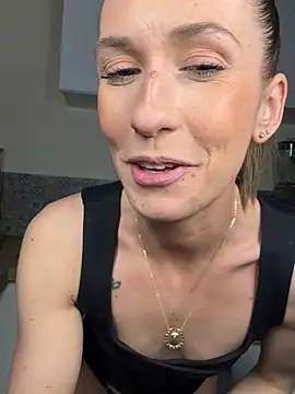 lola_tentatiion live sex cam