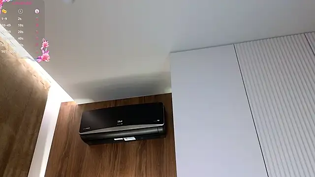 MairaKempa live sex cam