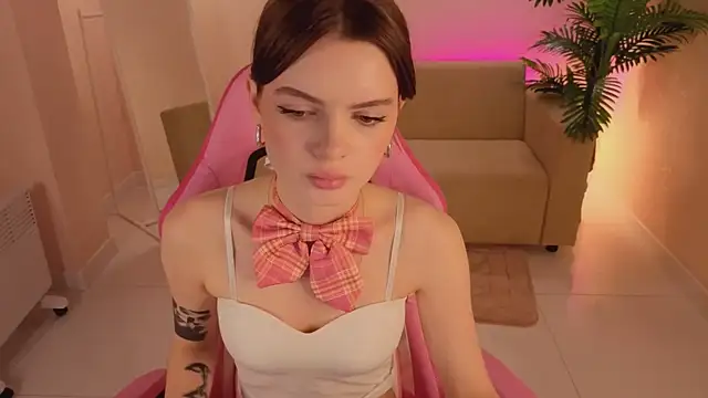 Ellya_me live sex cam