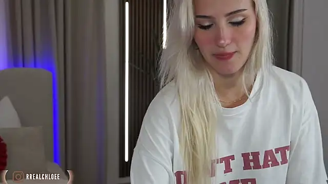 ChloeCoral's cam snapshot