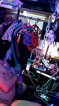 gurlnips live sex cam