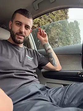 Pablo_Hornyguy95 live sex cam