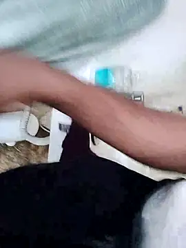 KeptupInosine live sex cam