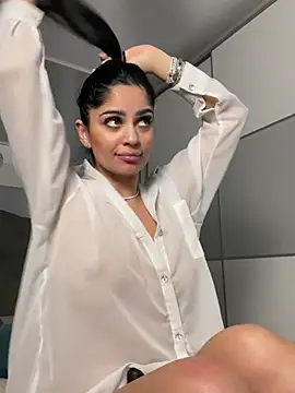 _adelle live sex cam