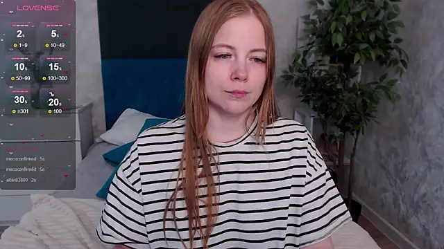 JennyyHot live sex cam