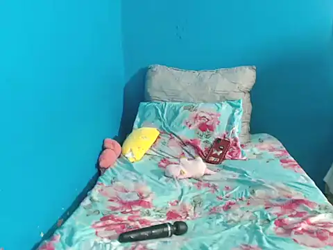 SexySlender_05's cam snapshot