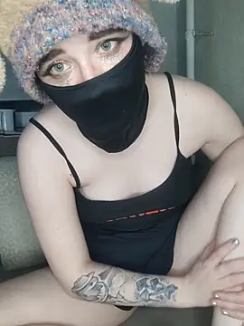 Cutie_Goat's cam snapshot