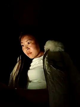 Yiyoongg's cam snapshot