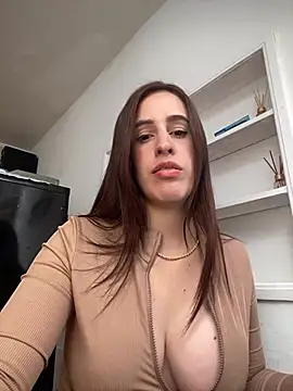 Amira_Milker's cam snapshot