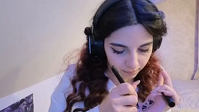 Blissmissataeses's cam snapshot