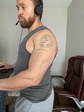 Fathero1time's cam snapshot