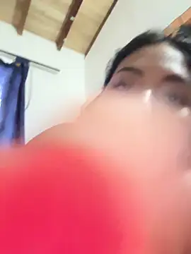 emmyjhonson07 live sex cam