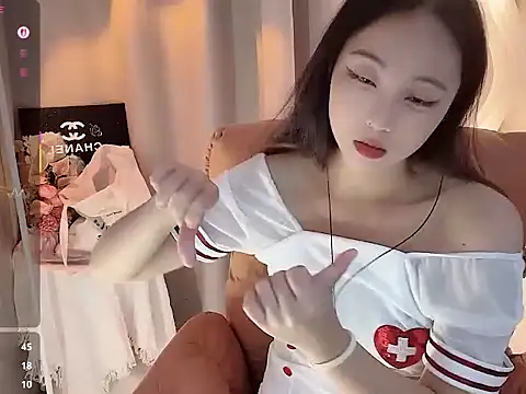 Lydia-668's cam snapshot