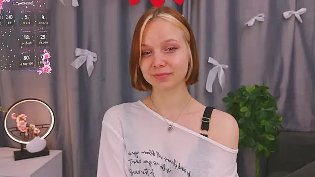 UmbraVelour live sex cam