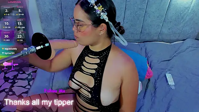 emily_prettygirl's cam snapshot