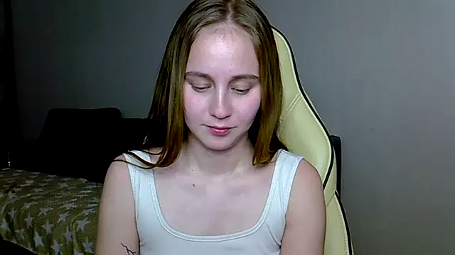 christimontero's cam snapshot