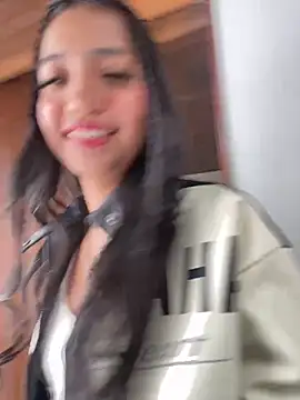 Daniela_Pink's cam snapshot