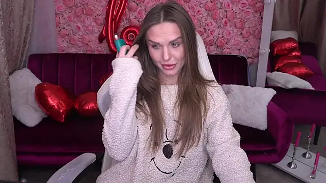 KiraGrayy live sex cam