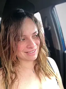 Gjynna-kiim live sex cam