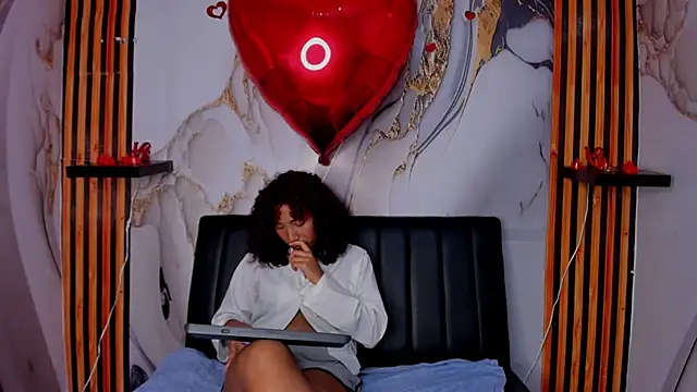 Ruby_RedMoon2's cam snapshot