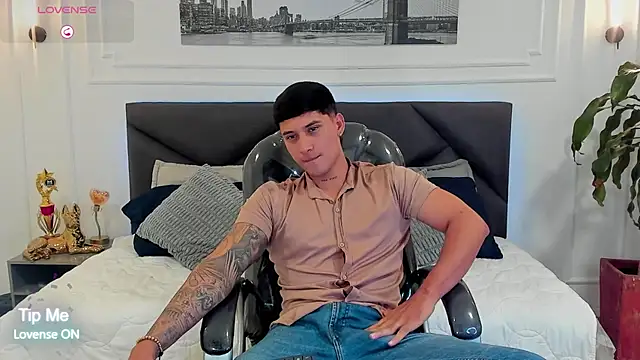 Damian23__ live sex cam