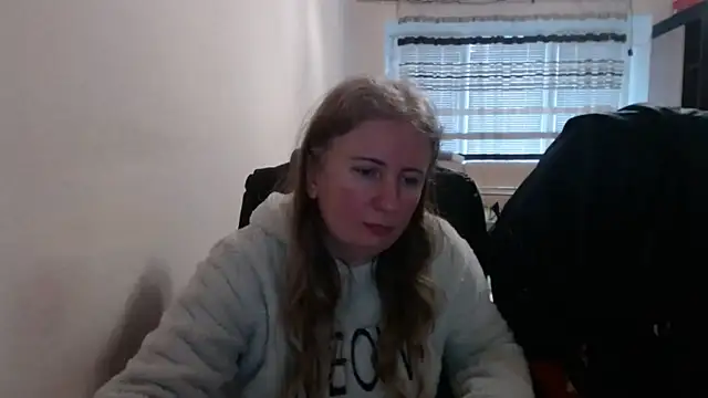 PeterAndJen's cam snapshot